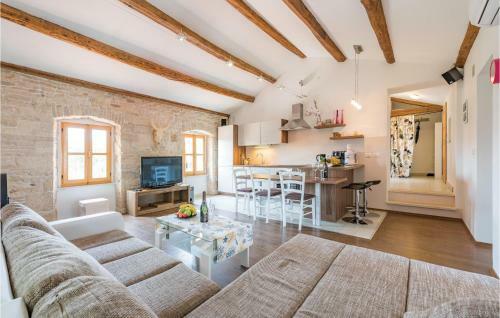 One-bedroom Apartment In Kaldanija