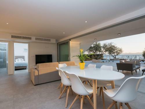 Newly Constructed Beachfront Luxury Villa With Amazing Sea View, Large Terrace