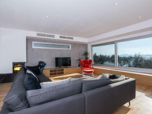 Newly Constructed Beachfront Luxury Villa With Amazing Sea View, Large Terrace