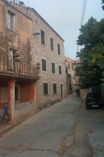 Apartments With A Parking Space Lastovo - 13678