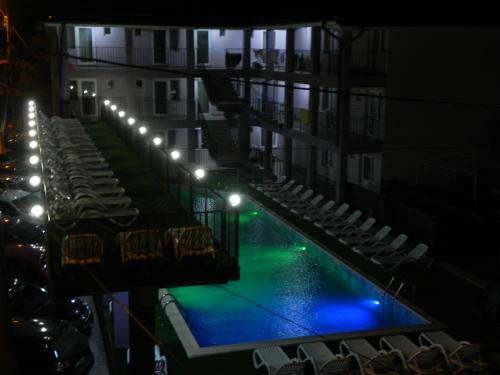 Hostal Aproape De Mare