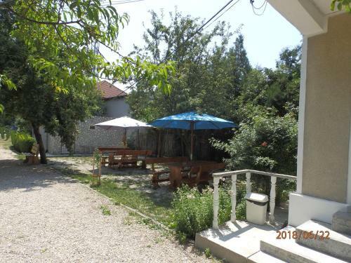 Hostal Tourist Paradis