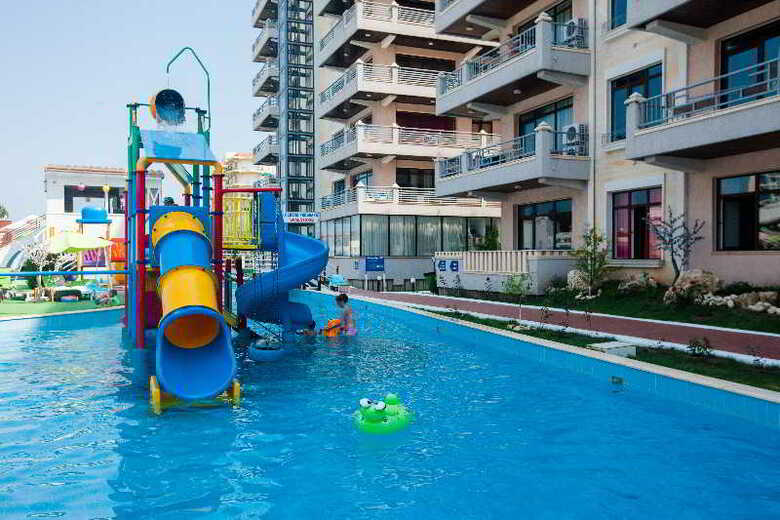 Aparthotel Phoenicia Holiday Resort