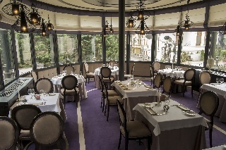 Epoque Luxury Boutique Hotel