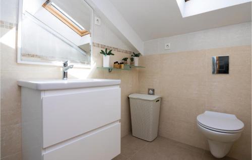 Holiday Home Novigrad With Sea View 08