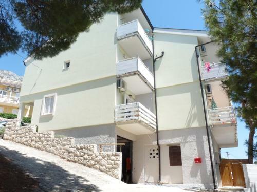 Nemira Beach Apartments
