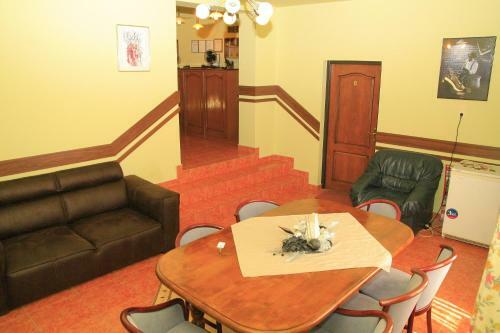 Hostal Pensiunea Blanca