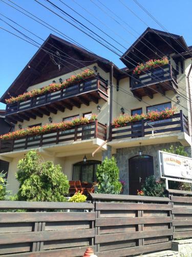 Hostal Pension Casa Ali & Andu