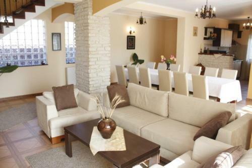 Hostal Pension Casa Ali & Andu