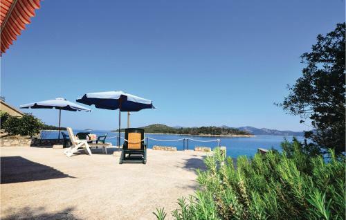 Holiday Home Mali Iz 40
