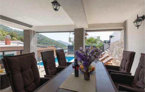Four-bedroom Apartment In Klek