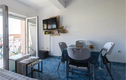One-bedroom Apartment In Klek