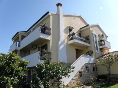 Apartment Pasman 14788b