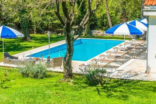 Mihatovici Villa Sleeps 8 Pool Air Con Wifi