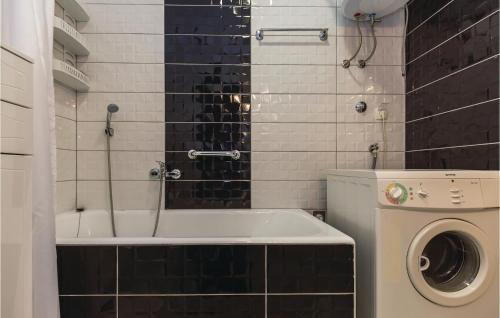 Three-bedroom Apartment In Komarna