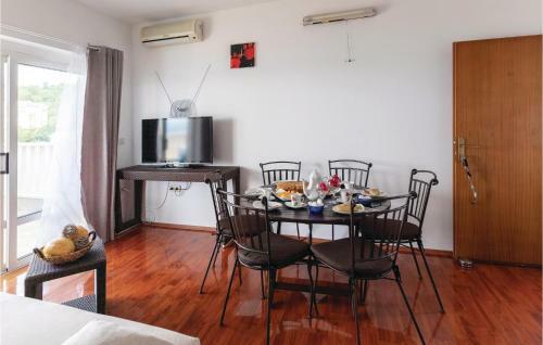 Apartment Komarna Komarna III