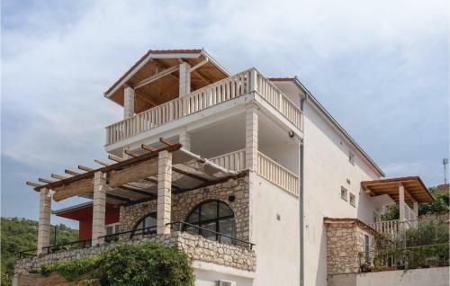 Apartment Komarna Komarna III