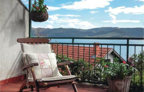 Three-bedroom Apartment In Komarna