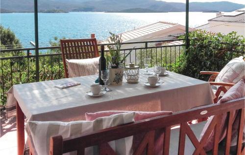 Three-bedroom Apartment In Komarna