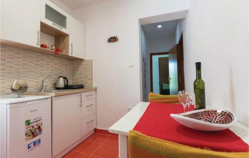 Apartment Bacinska Jezera With Lake View IX