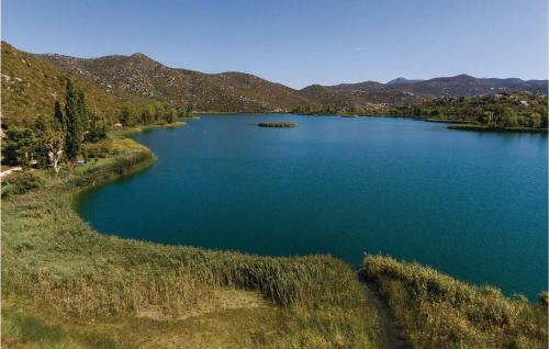 Apartment Bacinska Jezera With Lake View IX