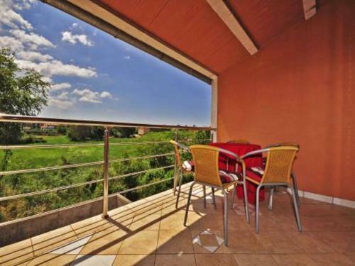 Apartments With A Parking Space Fazana - 13742