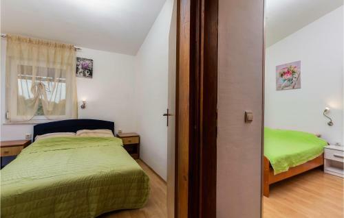 Two-bedroom Apartment In Fondole