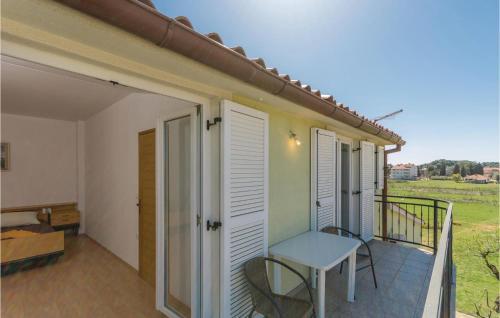 Four-bedroom Apartment In Fazana