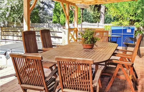 Holiday Home Balatonf�zf� With A Fireplace 04
