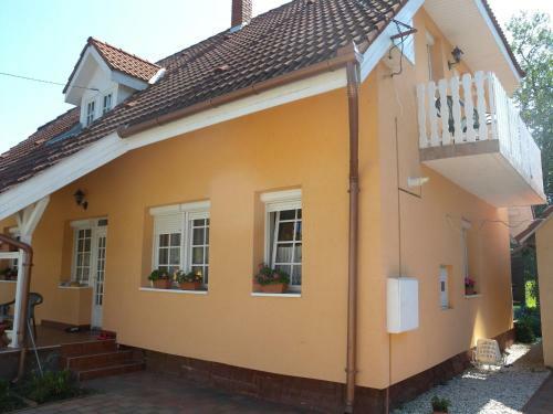 Apartment In Balatonboglar 18232