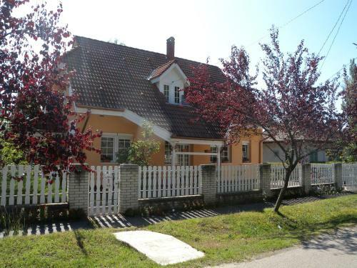 Apartment In Balatonboglar 18232