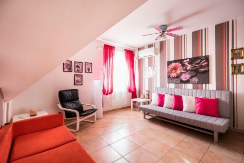 Villa Kertv�rosi Csal�di H�z
