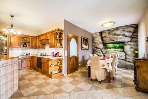 Villa Kertv�rosi Csal�di H�z