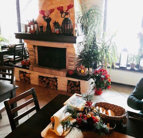 Hostal Pensiunea Lucia