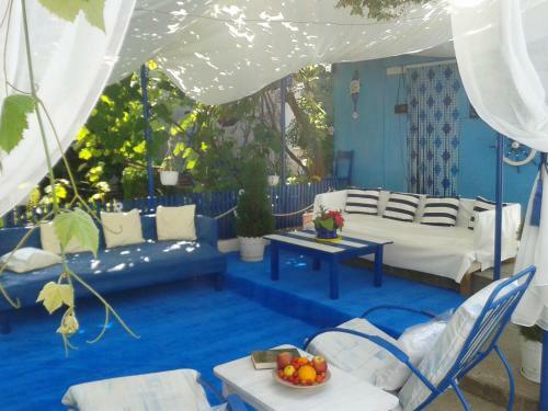 Hostal Casa Babica Guesthouse