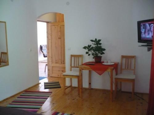 Hostal Pensiunea Tiuta