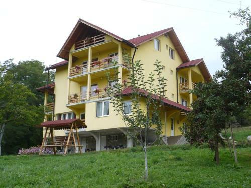 Hostal Pensiunea Tiuta