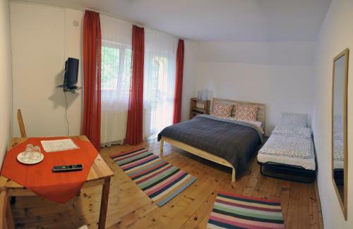Hostal Pensiunea Tiuta