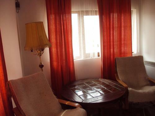 Hostal Pensiunea Trei Ponei