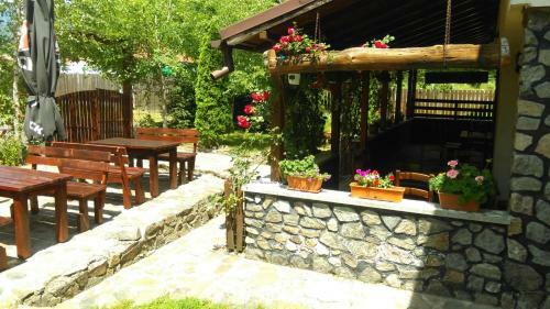 Hostal Pensiunea Trei Ponei