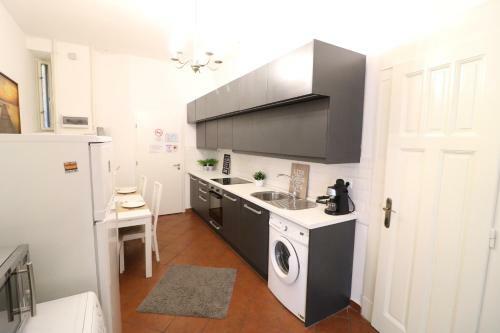 Real Apartments Wessel�nyi