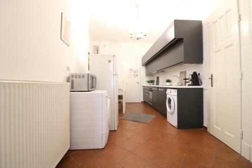 Real Apartments Wessel�nyi