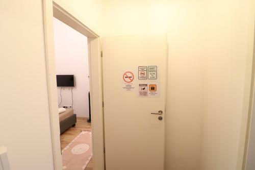 Real Apartments Wessel�nyi