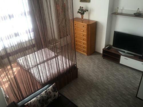 Koren Family Apartment