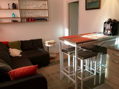 Koren Family Apartment
