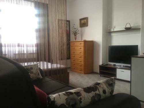 Koren Family Apartment