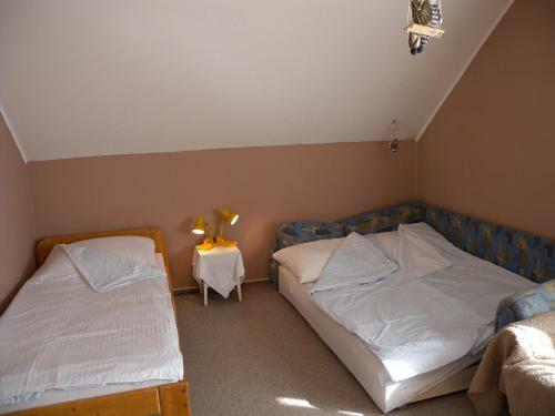 Apartment In Fonyod/balaton 35365