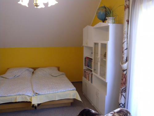 Apartment In Fonyod/balaton 35365