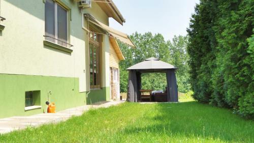 Bed & Breakfast H?forr�s Panzi�
