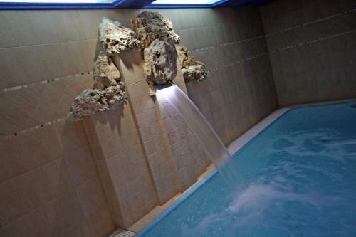 Hotel Torn�cos H�z - Hegyk?